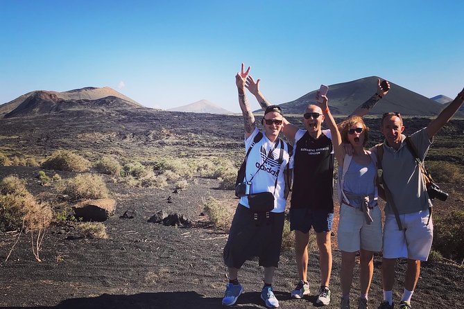 Volcano Trekking Tour (Timanfaya eruptions) - Equipment, snacks, and what to bring