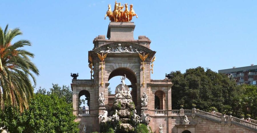 Welcome to Barcelona: Private Tour with a Local - Starting in your own neighborhood