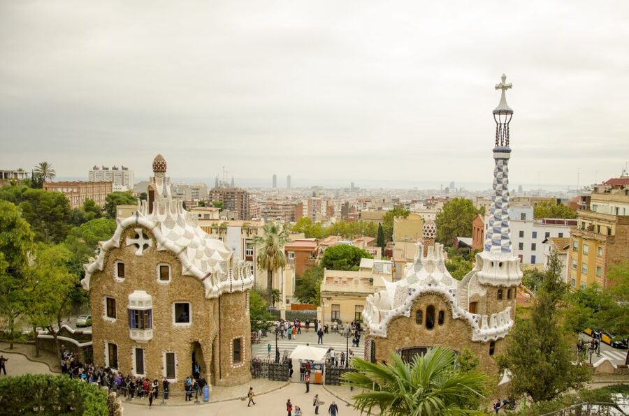 Welcome to Barcelona: Private Tour with a Local - Guide style matters more than the route