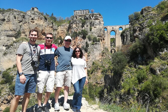 White Villages and Ronda Day Tour from Seville - The guide makes a real difference