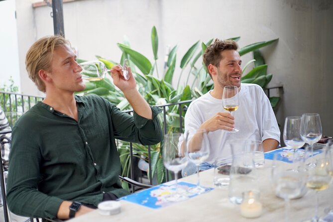 Wine Tasting Experience with a Professional Sommelier in Valencia City Center - Who should book this Valencia tasting?